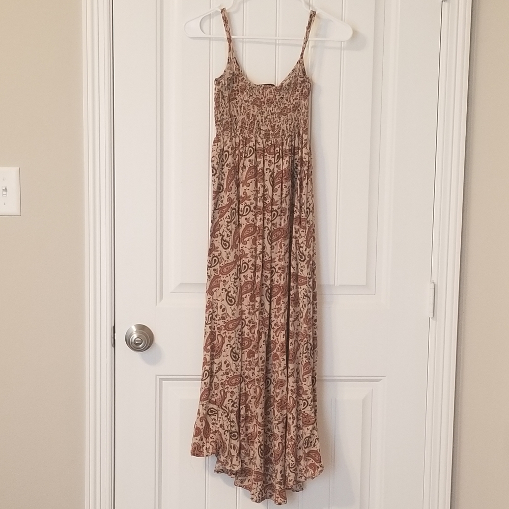 Vine and Valley v-neck spaghetti strap high low dress size Medium - Picture 2 of 10